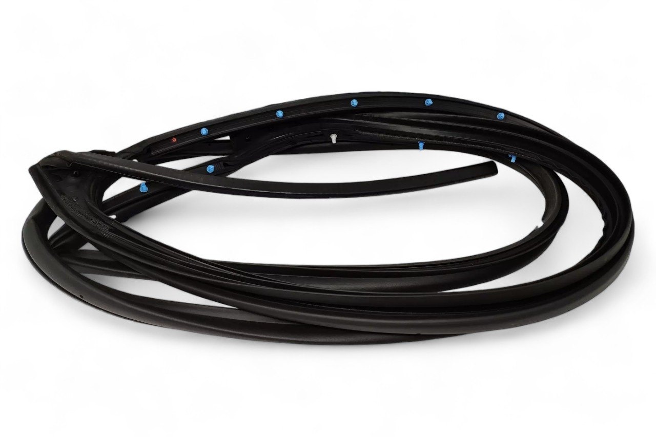 WEATHERSTRIP DOOR OPENING RH