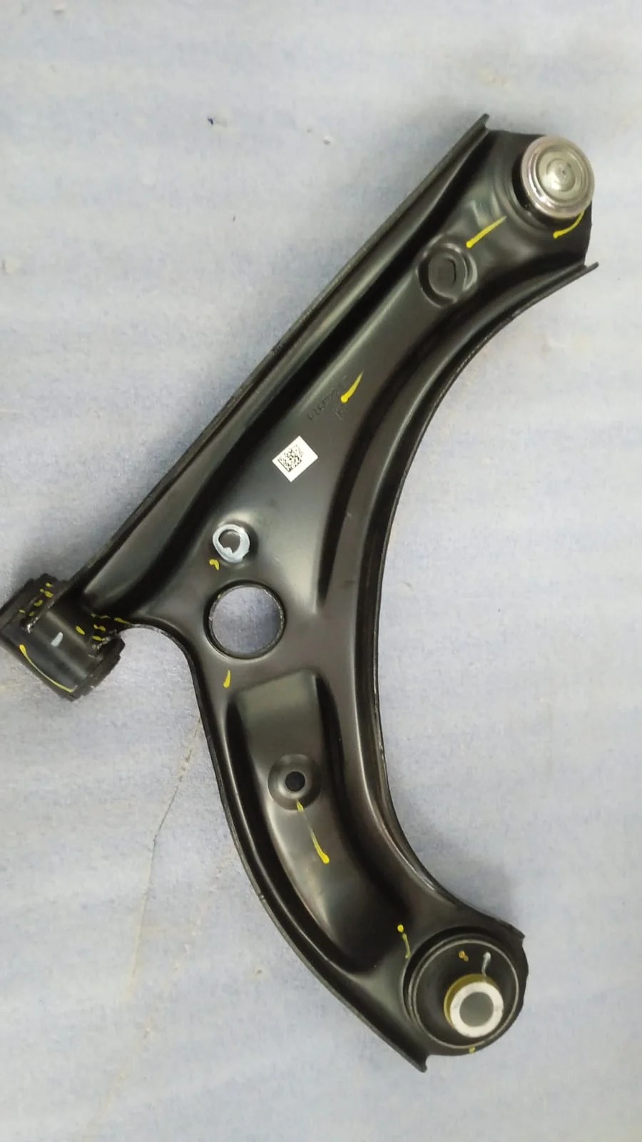 ARM ASSYFRONT SUSPENSIONL